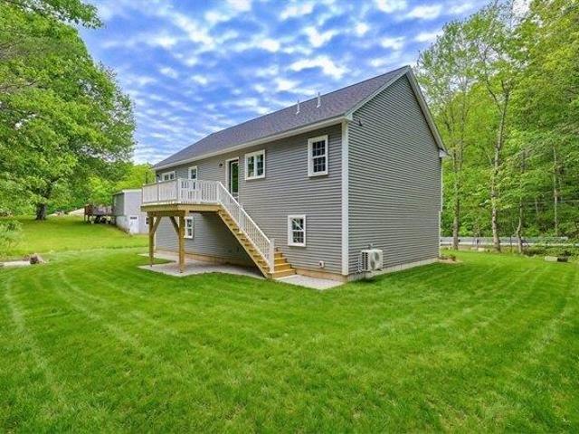 House for sale in Charlton, Massachusetts