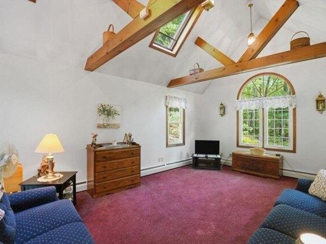 House for sale in Charlton, Massachusetts
