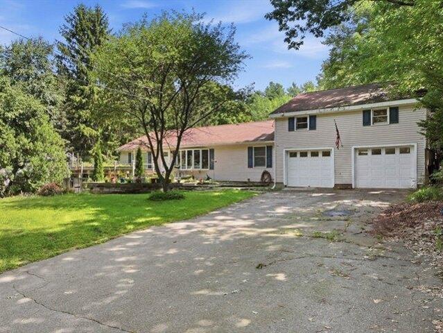 House for sale in Charlton, Massachusetts