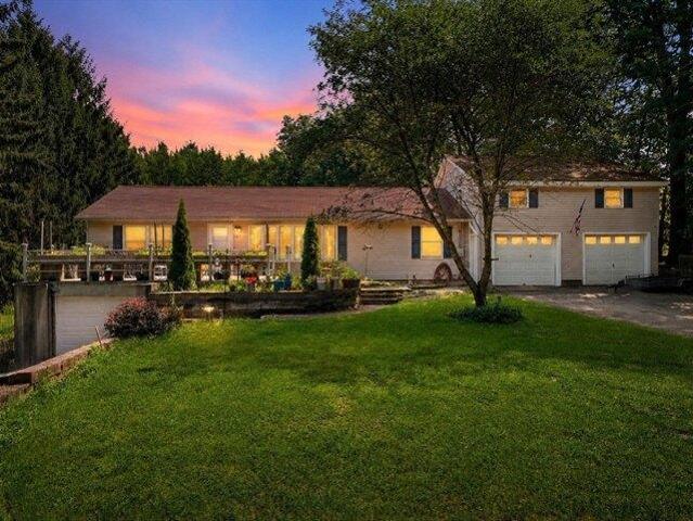 House for sale in Charlton, Massachusetts