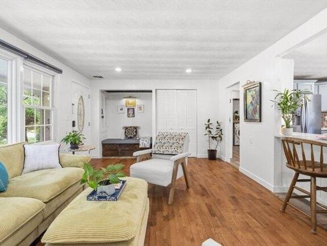 House for sale in Chelmsford, Massachusetts