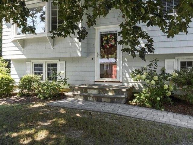 House for sale in Chelmsford, Massachusetts
