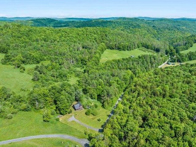 House for sale in Chelsea, Vermont