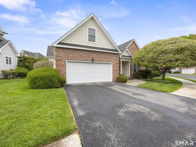 House for sale in Cheshire, Connecticut