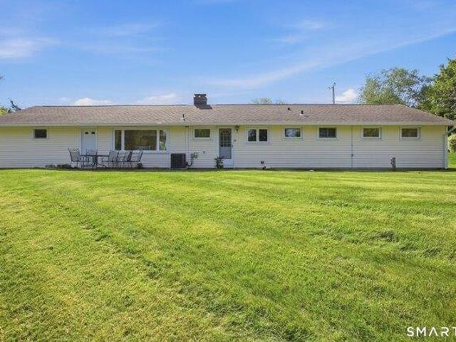 House for sale in Cheshire, Connecticut