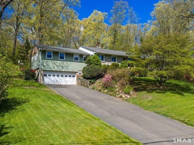 House for sale in Cheshire, Connecticut