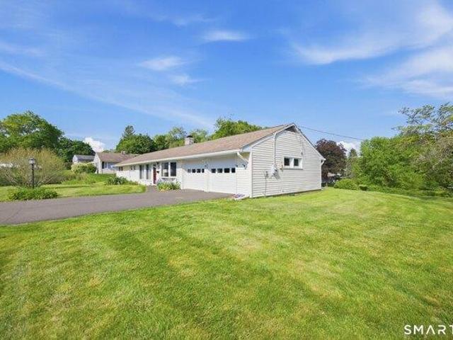 House for sale in Cheshire, Connecticut