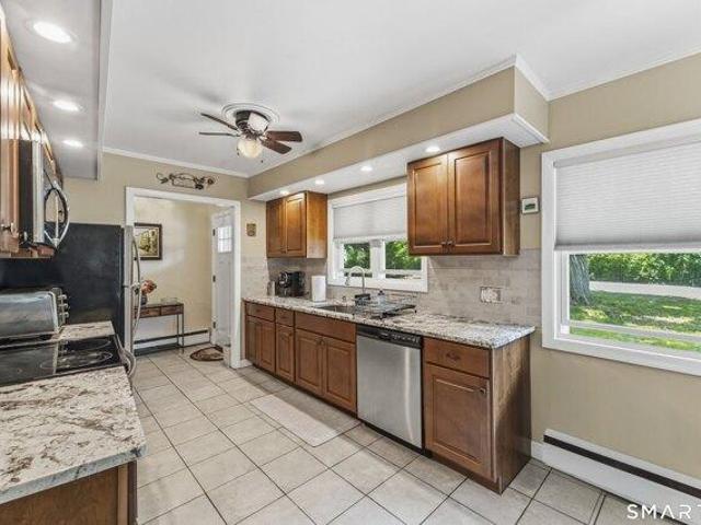 House for sale in Cheshire, Connecticut
