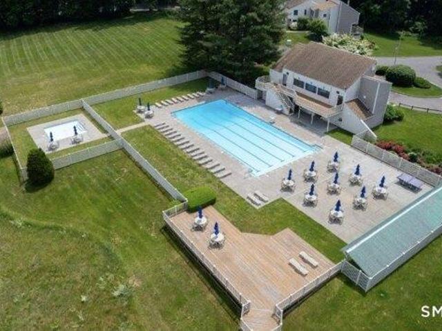 House for sale in Cheshire, Connecticut