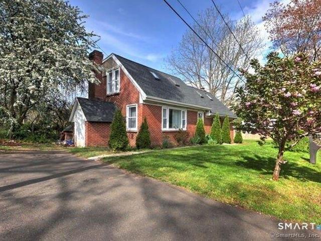 House for sale in Cheshire, Naugatuck Valley Planning Region