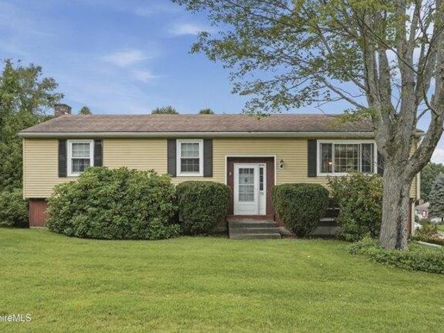 House for sale in Cheshire, Berkshire County
