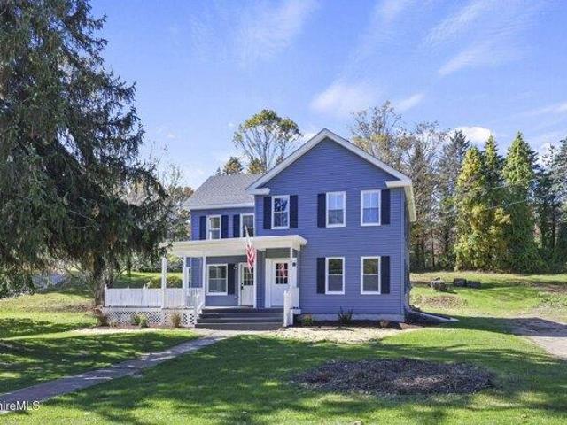 House for sale in Cheshire Harbor, Cheshire