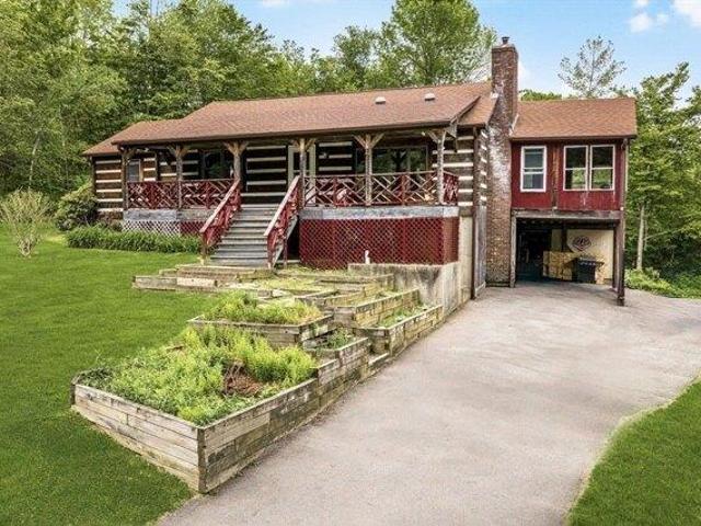 House for sale in Hampden, Massachusetts
