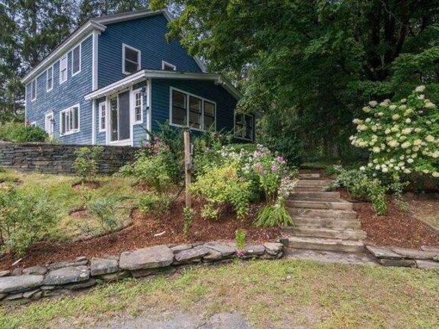 House for sale in Chesterfield, Hampshire County
