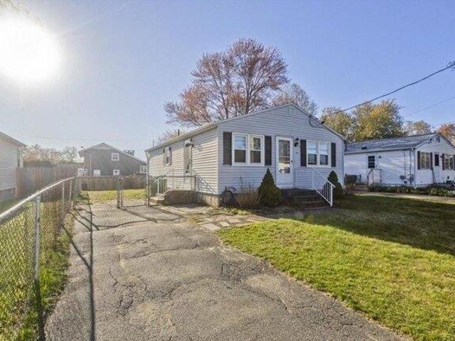 House for sale in Hampden, Massachusetts