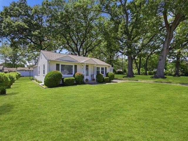 House for sale in Hampden, Massachusetts
