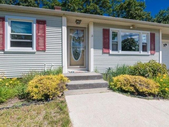 House for sale in Hampden, Massachusetts