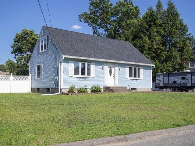 House for sale in Hampden, Massachusetts