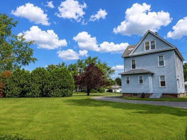 House for sale in Hampden, Massachusetts