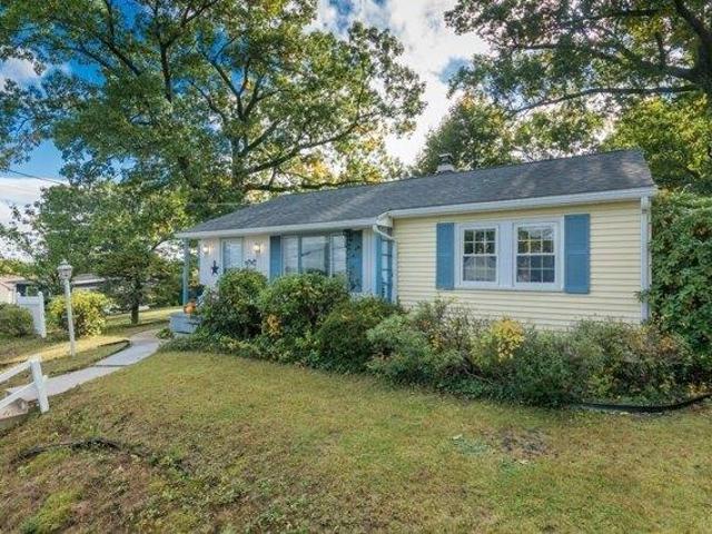 House for sale in Chicopee Falls, Chicopee