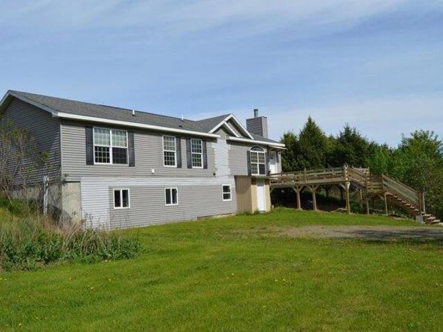House for sale in China, Maine