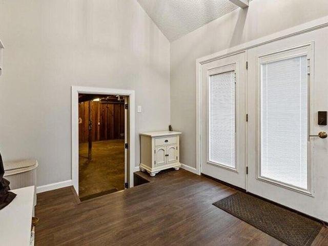 House for sale in China, Maine