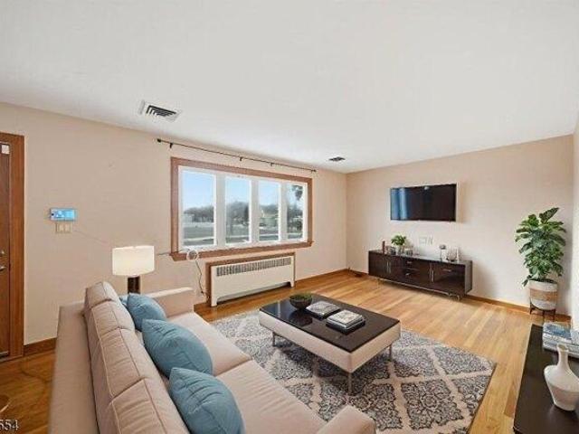 House for sale in Clark, New Jersey