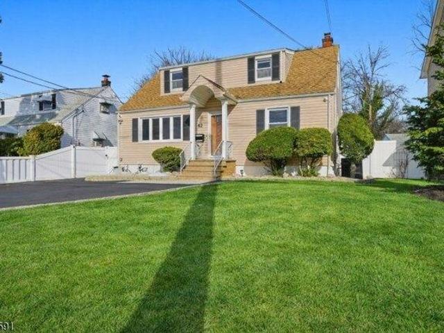 House for sale in Clark, New Jersey