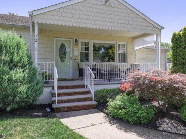 House for sale in Clark, New Jersey