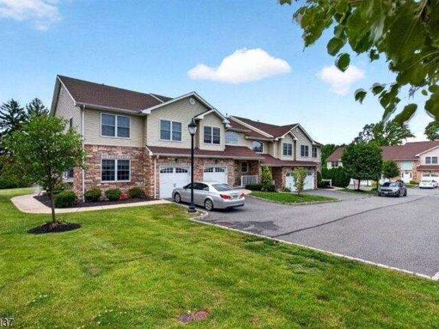 House for sale in Clark, New Jersey