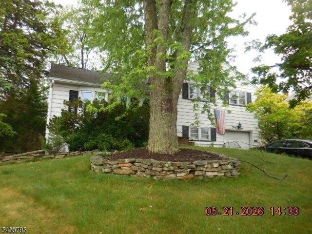House for sale in Clark, New Jersey
