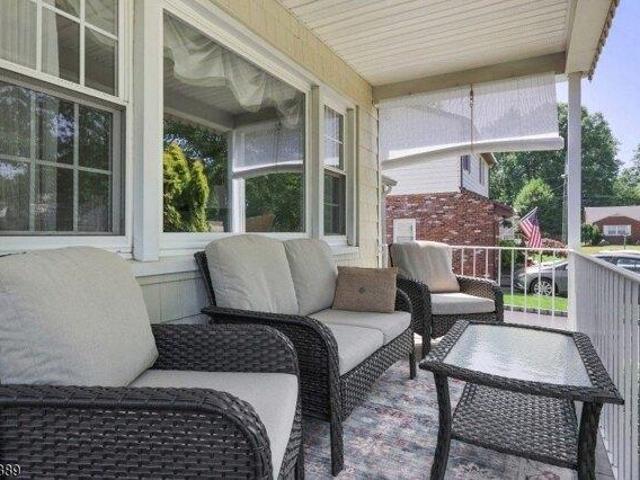 House for sale in Clark, New Jersey