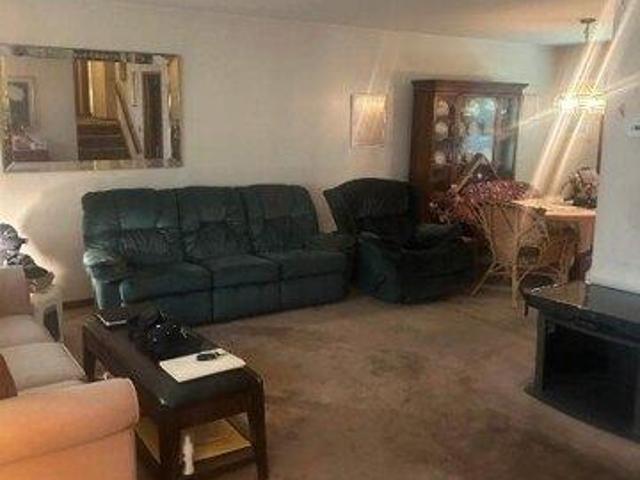 House for sale in Clark, New Jersey