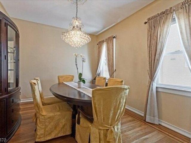 House for sale in Cliffside Park, New Jersey