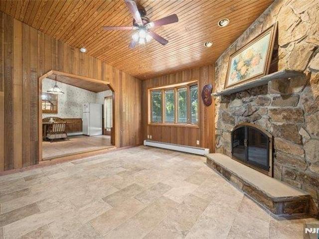 House for sale in Passaic, New Jersey