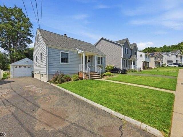 House for sale in Passaic, New Jersey