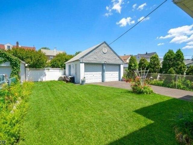 House for sale in Passaic, New Jersey