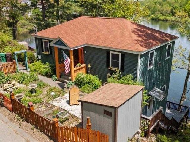 House for sale in Clinton, Massachusetts
