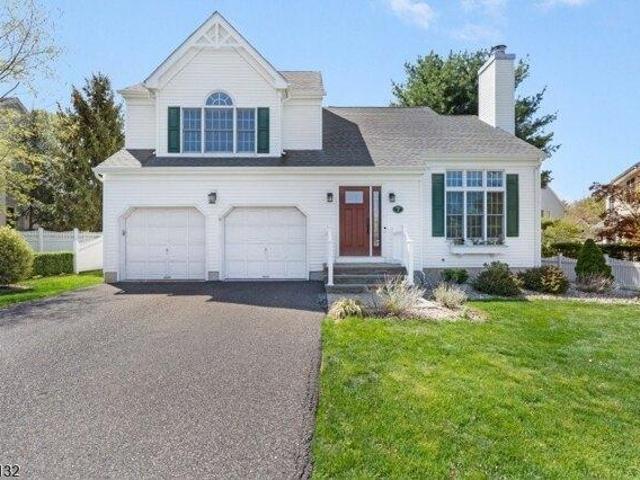 House for sale in Clinton, New Jersey