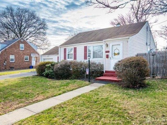 House for sale in Avenel, New Jersey
