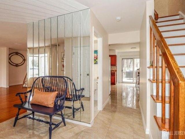 House for sale in Avenel, New Jersey