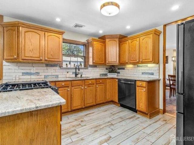 House for sale in Avenel, New Jersey