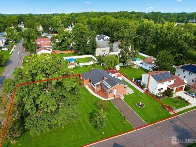 House for sale in Avenel, New Jersey