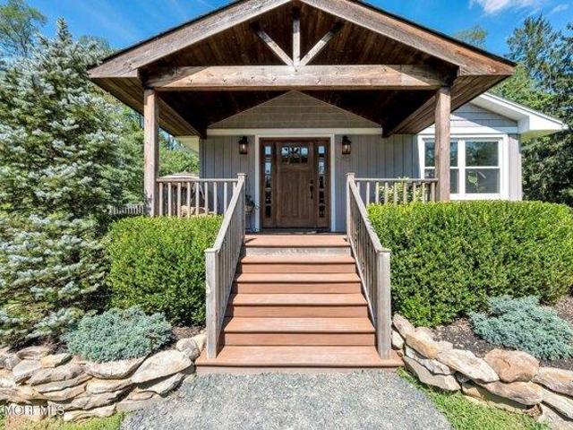 House for sale in Cooks Mills, Colts Neck Township