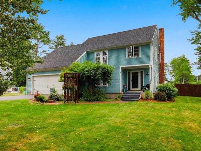 House for sale in New Hampshire
