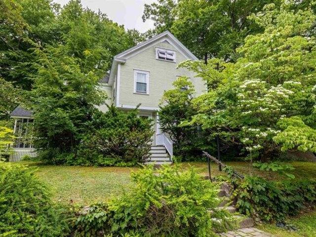 House for sale in New Hampshire