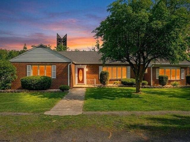 House for sale in Normalville, Pennsylvania