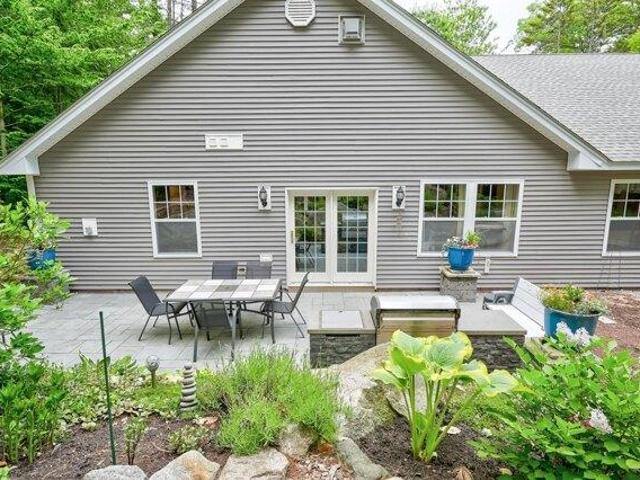 House for sale in New Hampshire