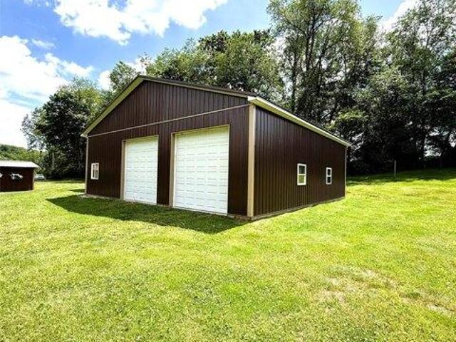 House for sale in Venango, Pennsylvania