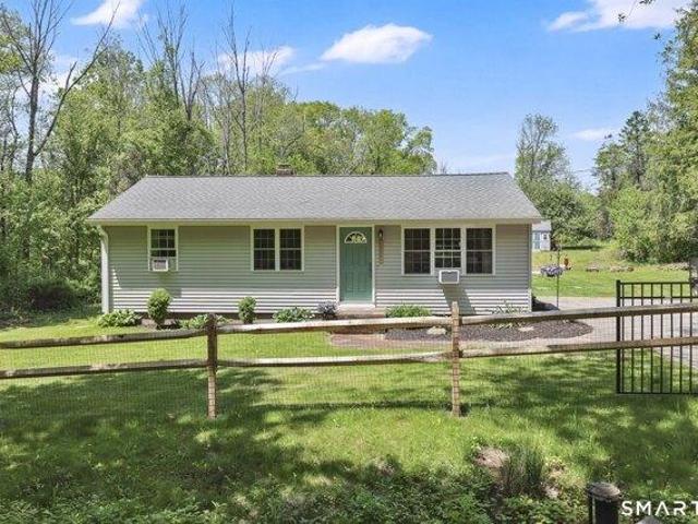 House for sale in Tolland, Connecticut